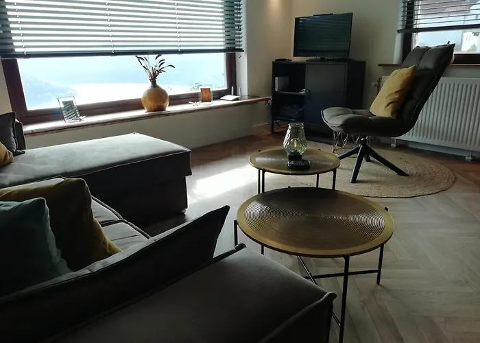 Haus Blick Am Edersee